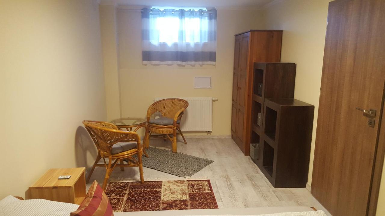 Gyoengyvirag Apartman Keszthely Exteriér fotografie