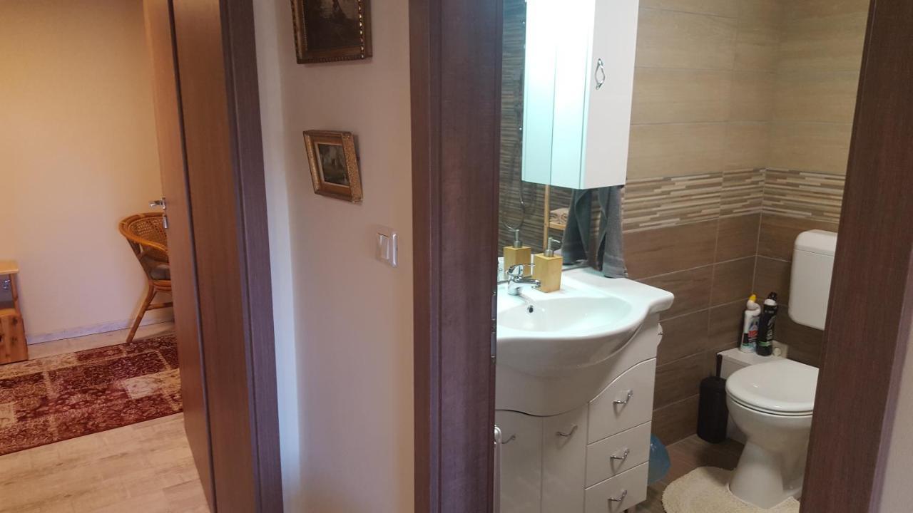 Gyoengyvirag Apartman Keszthely Exteriér fotografie